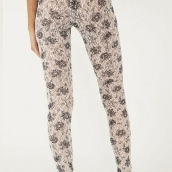 NWT Free People Layered In Lace Leggings - Picture 2 of 7